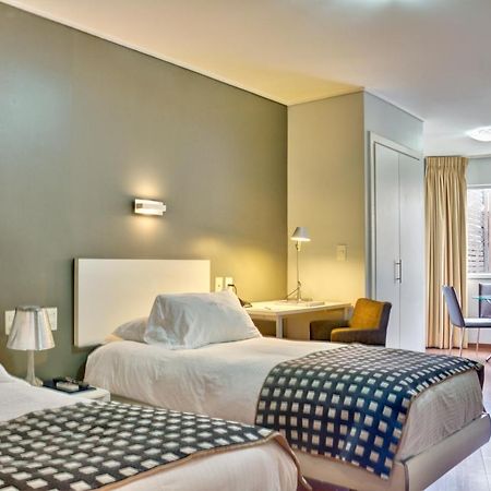 Regency Golf - Hotel Urbano Μοντεβιδέο Εξωτερικό φωτογραφία