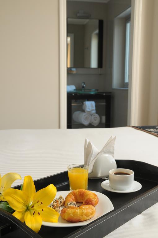 Regency Golf - Hotel Urbano Μοντεβιδέο Εξωτερικό φωτογραφία