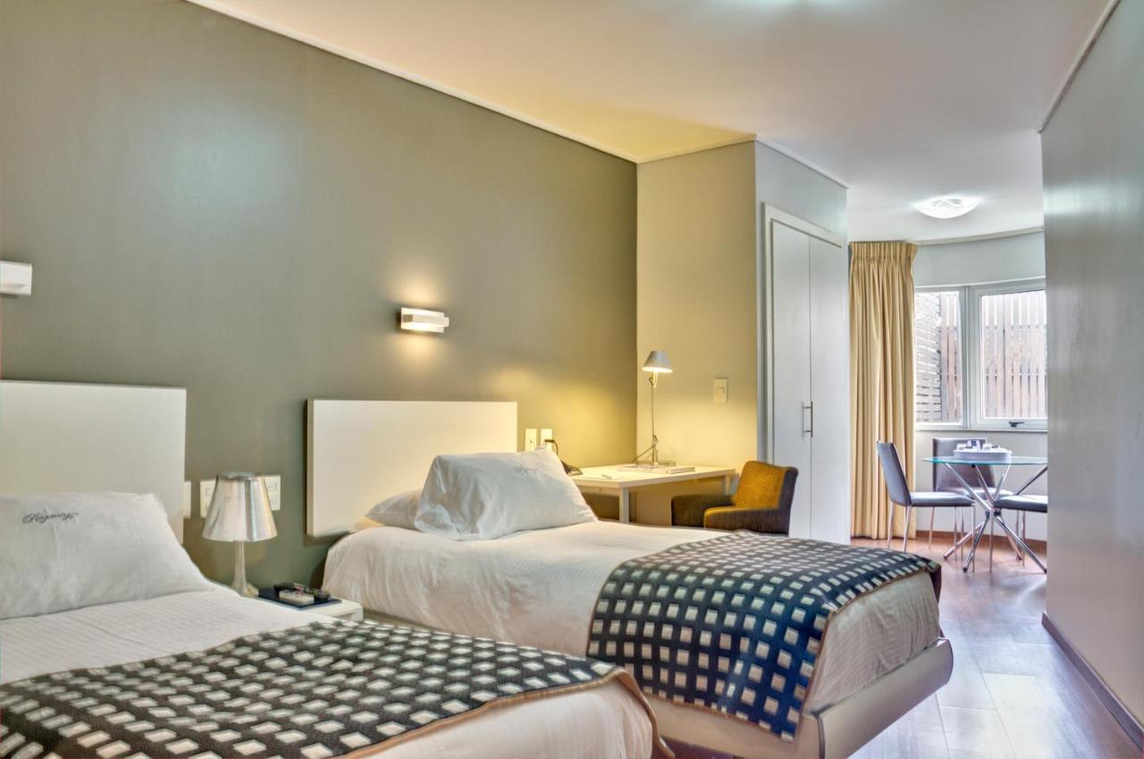 Regency Golf - Hotel Urbano Μοντεβιδέο Εξωτερικό φωτογραφία